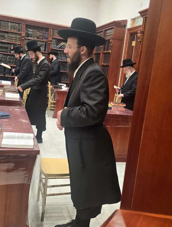 באדיבות המצלם