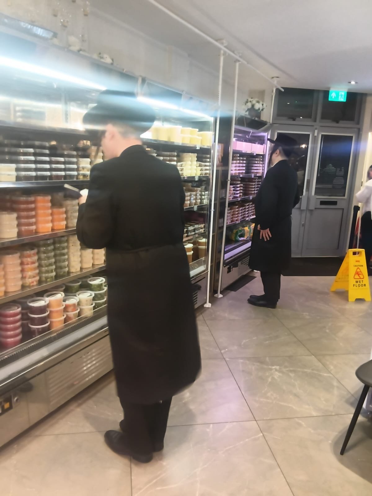 באדיבות המצלם