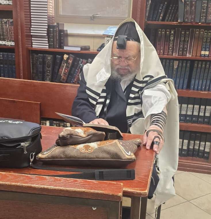 באדיבות המצלם