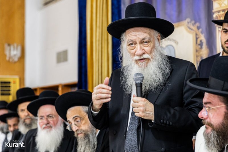 מענדי קורנט