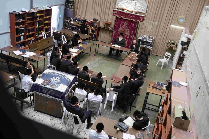 באדיבות המצלם