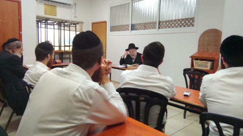 באדיבות המצלם