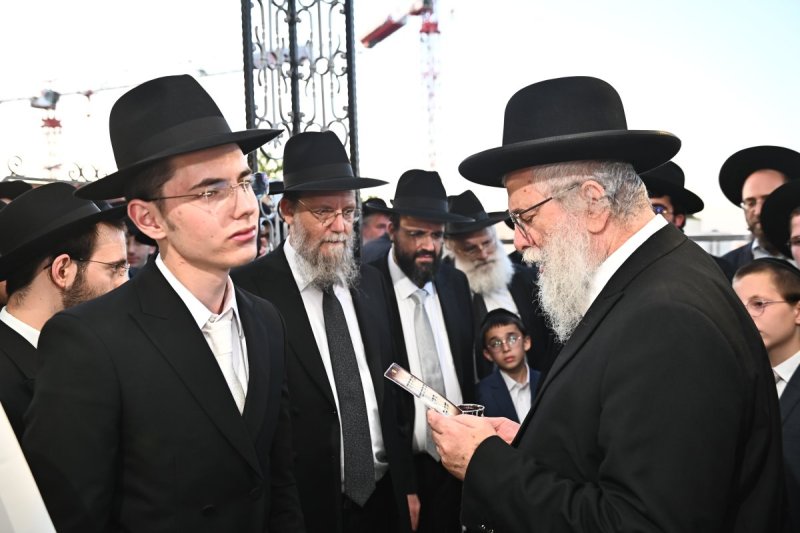 שוקי לרר