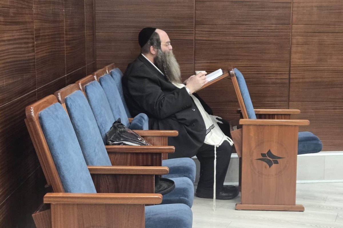 באדיבות המצלם