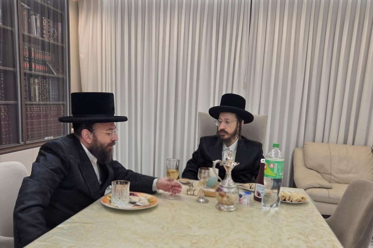 באדיבות המצלם