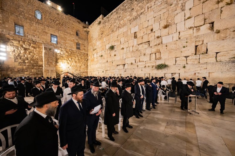 חיים טויטו הפקה צבעים הפקות