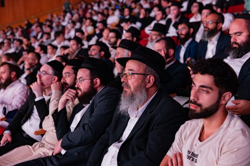 חיים טויטו הפקה צבעים הפקות
