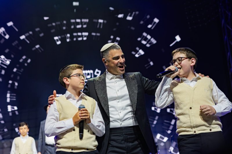 חיים טויטו הפקה צבעים הפקות