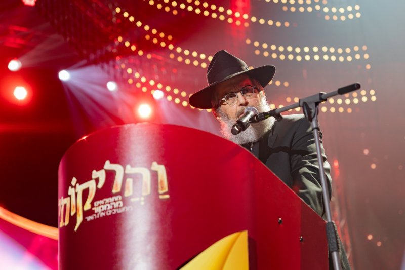 חיים טויטו הפקה צבעים הפקות