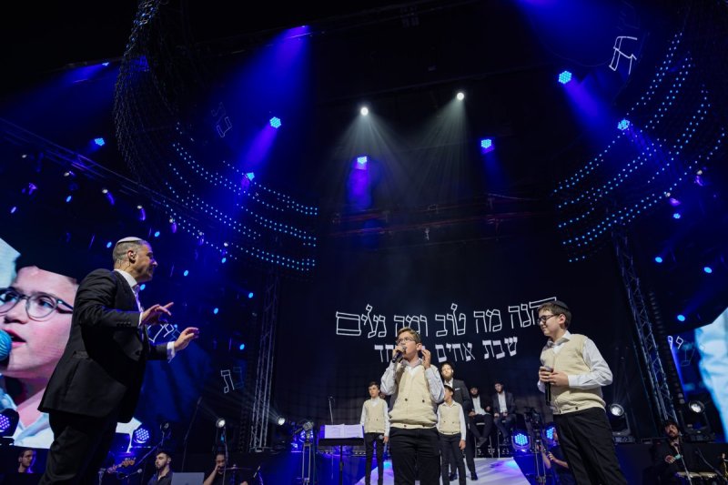 חיים טויטו הפקה צבעים הפקות