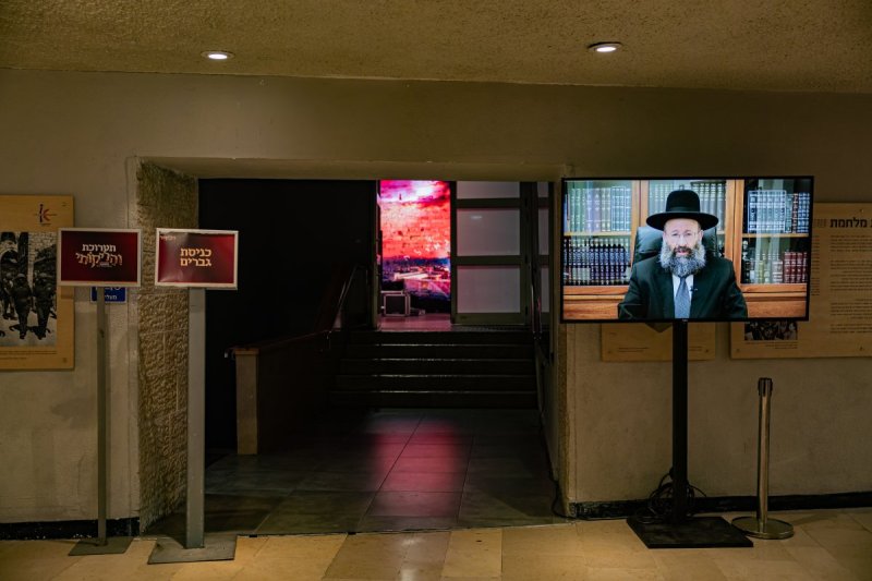 חיים טויטו הפקה צבעים הפקות