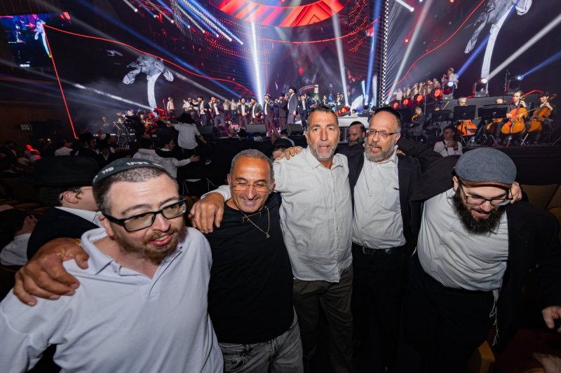 חיים טויטו הפקה צבעים הפקות