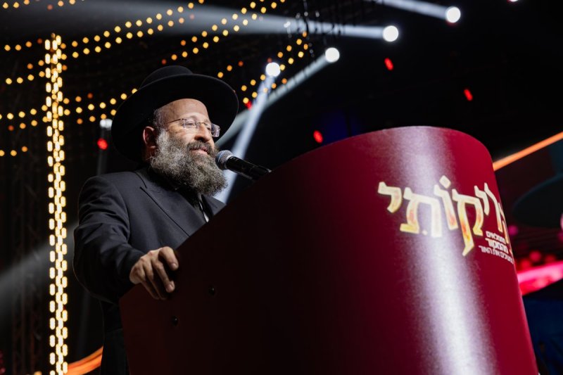 חיים טויטו הפקה צבעים הפקות