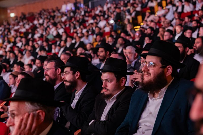חיים טויטו הפקה צבעים הפקות