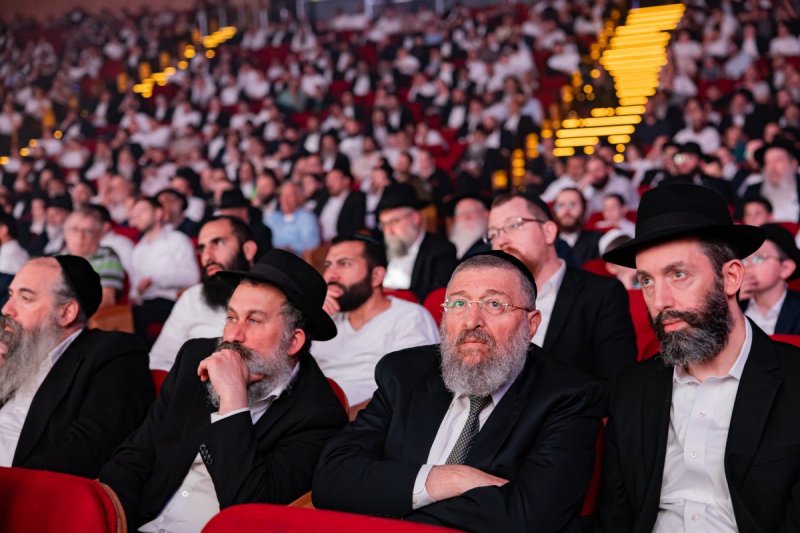חיים טויטו הפקה צבעים הפקות