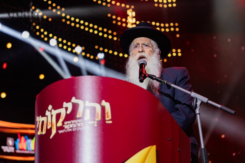 חיים טויטו הפקה צבעים הפקות