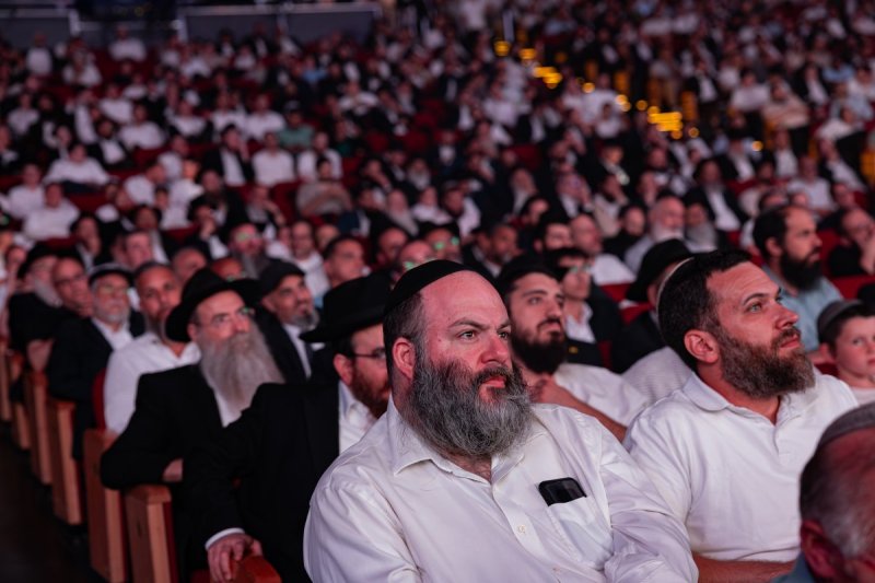 חיים טויטו הפקה צבעים הפקות