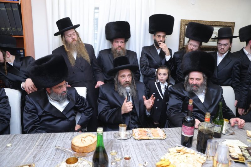 באדיבות המצלם