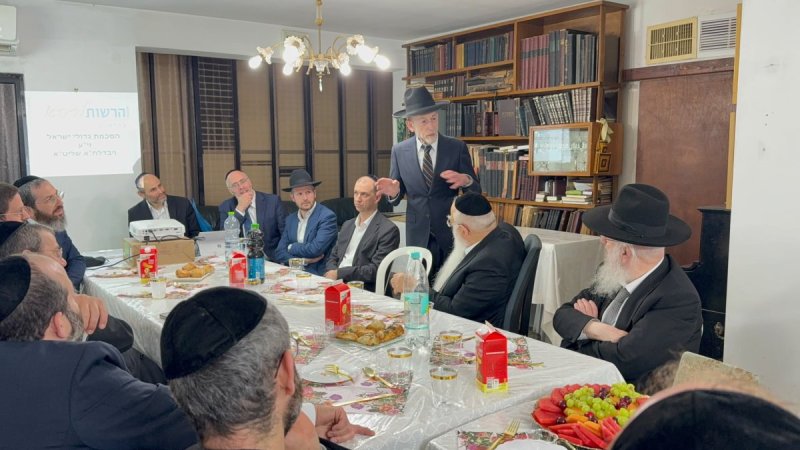 באדיבות המצלם