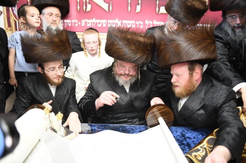 אנשיל בעק