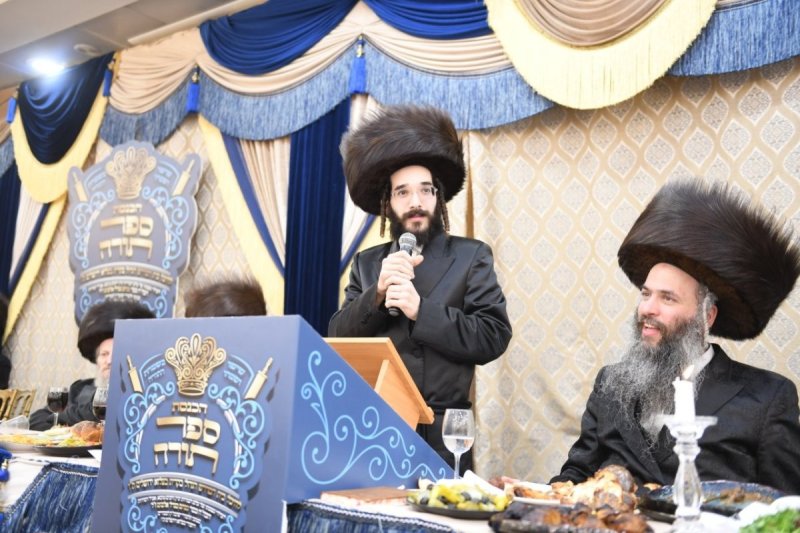 אנשיל בעק