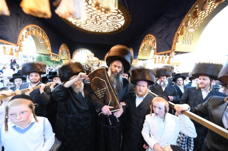 אנשיל בעק