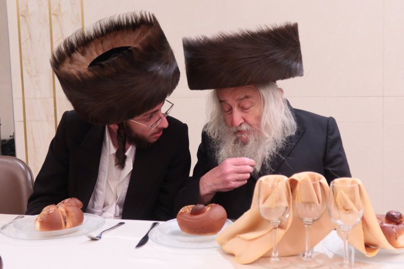 באדיבות המצלם