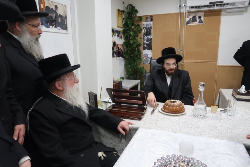 באדיבות המצלם