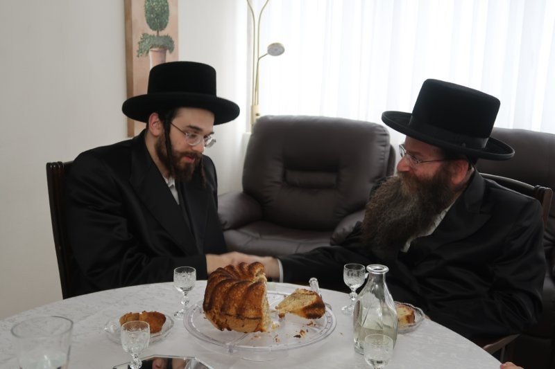 באדיבות המצלם
