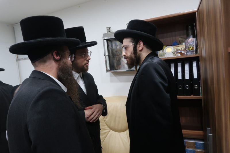 באדיבות המצלם