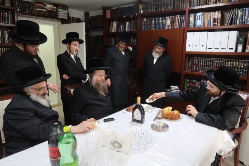 באדיבות המצלם