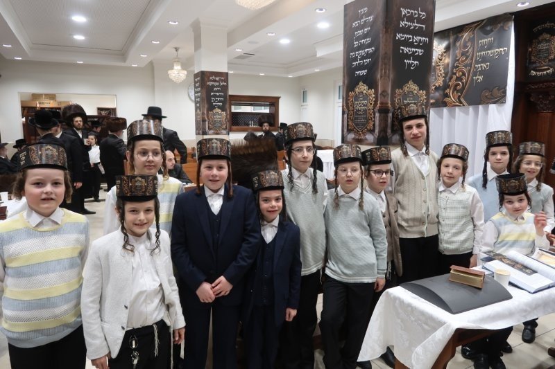 באדיבות המצלם