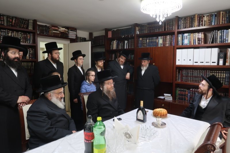 באדיבות המצלם