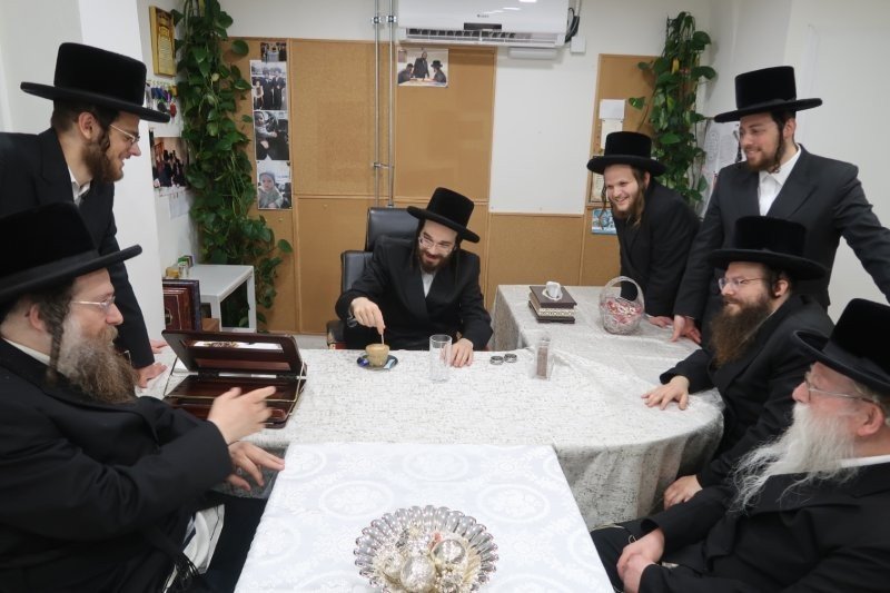 באדיבות המצלם