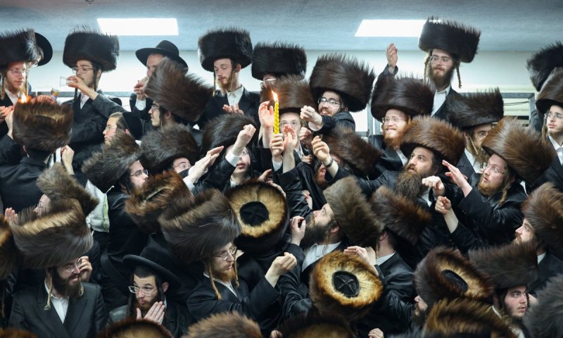 חסידי סאטמר פשטו על צפת לשבת 'זכרו' היסטורית | תיעוד מסכם