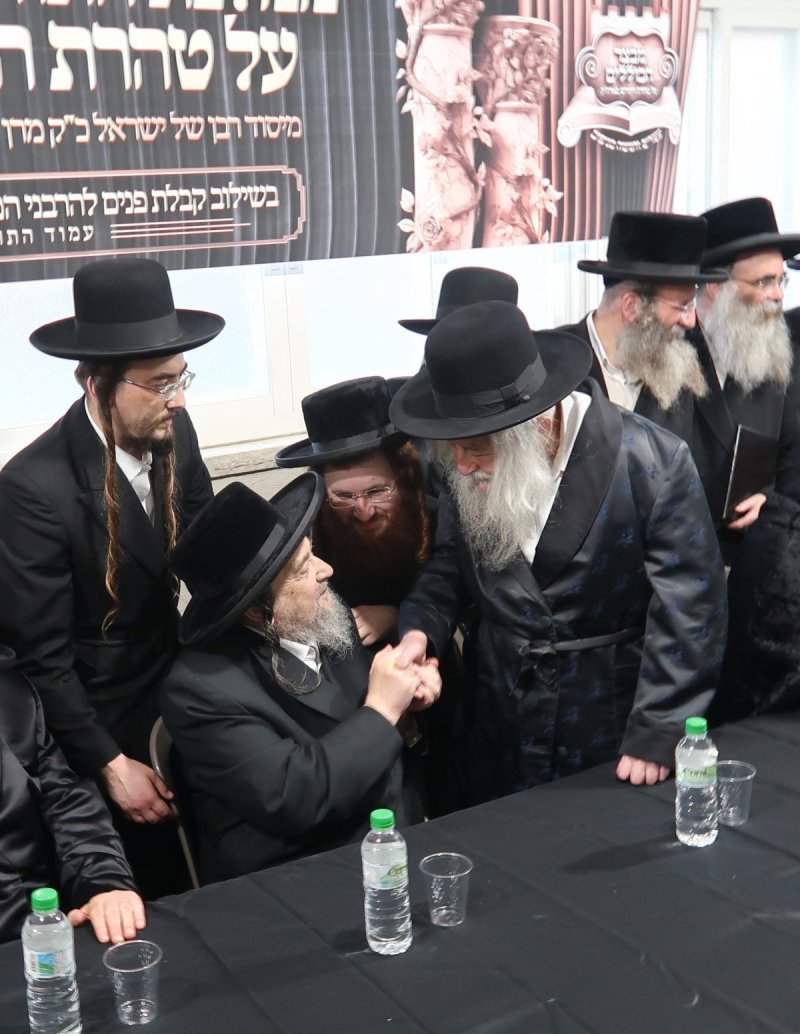 שמואל דריי ומ.א נוימן
