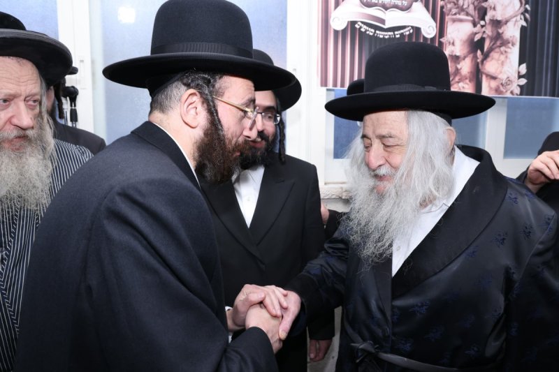 שמואל דריי ומ.א נוימן