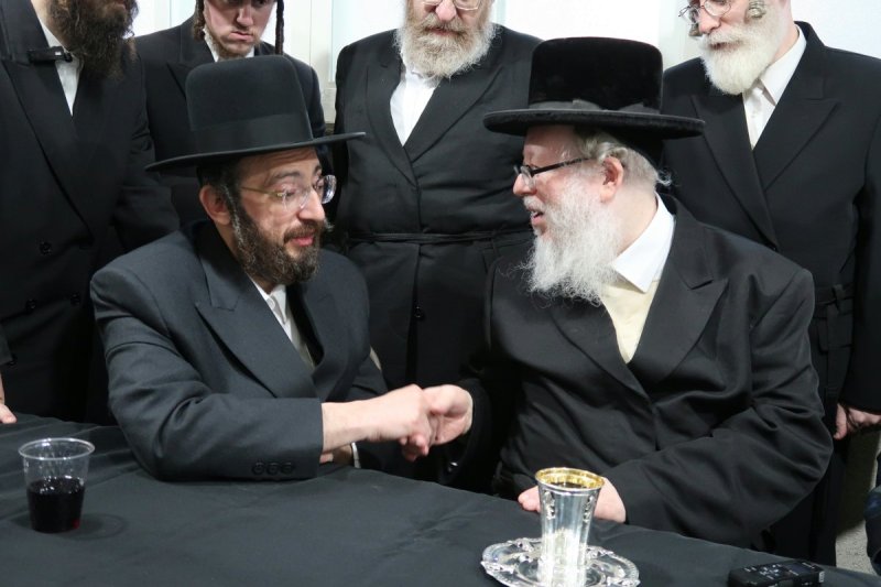 שמואל דריי ומ.א נוימן