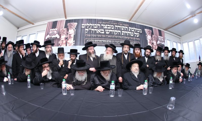 אסיפת חירום היסטורית להצלת "מבצר הכוללים" על טהרת הקודש