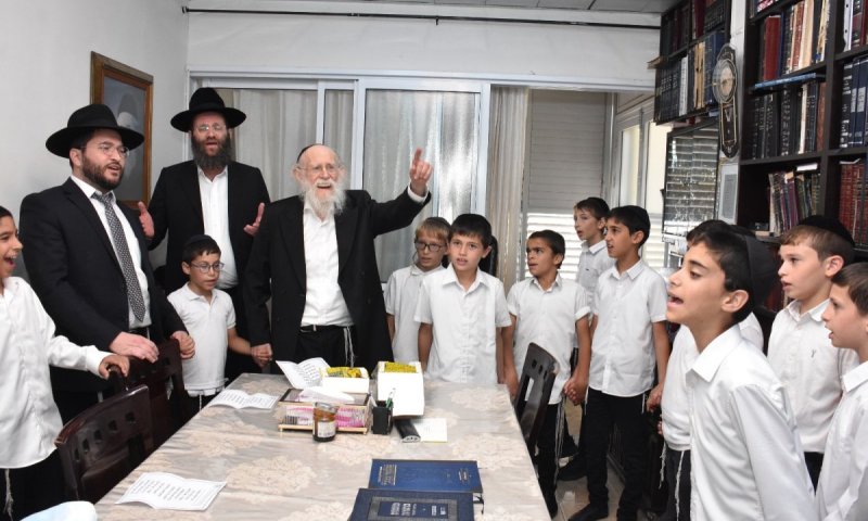 השיעור הבלתי נשכח שקיבלו התלמידים מהגר"ש גלאי