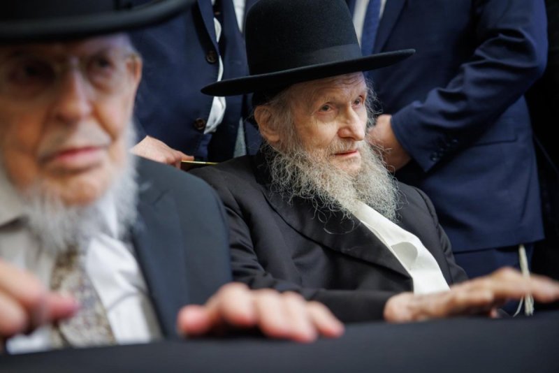 דניאל נפוסי ואלי קובין