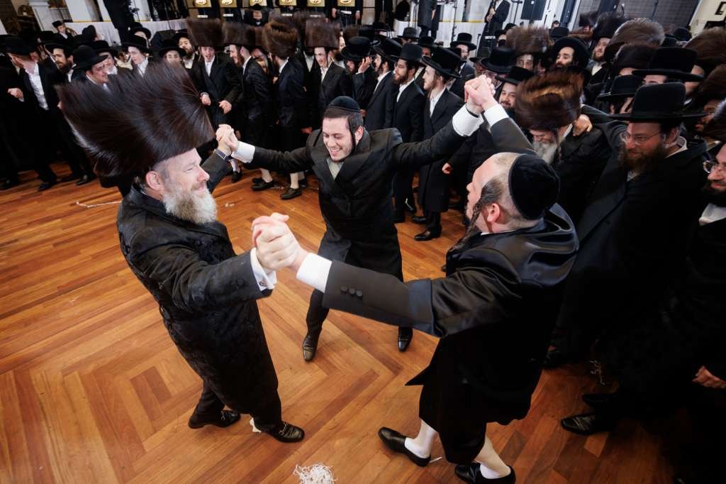 באדיבות המצלם