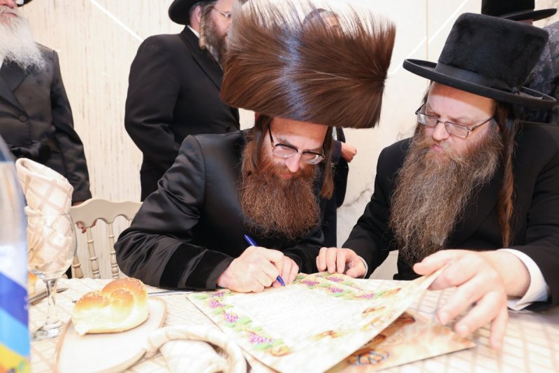 באדיבות המצלם