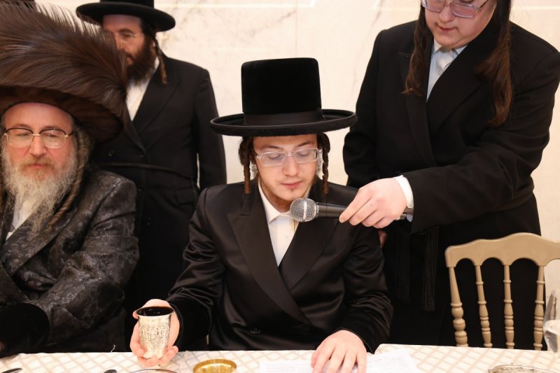 באדיבות המצלם