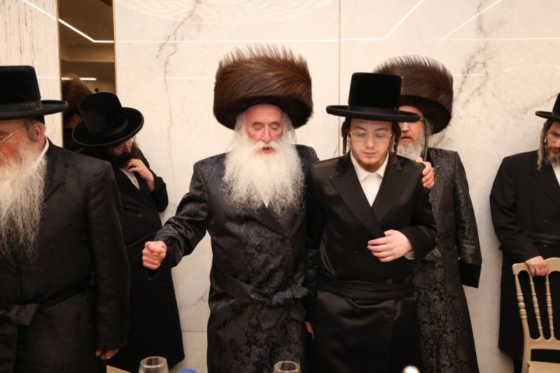 באדיבות המצלם