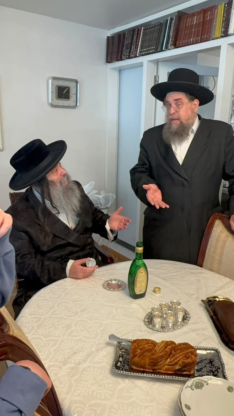 באדיבות המצלם