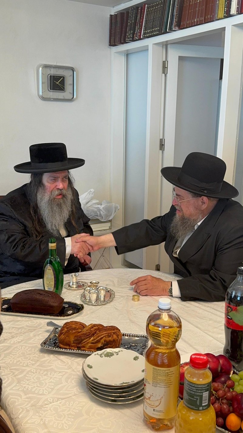 באדיבות המצלם