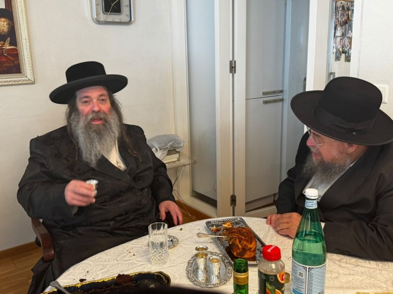 באדיבות המצלם