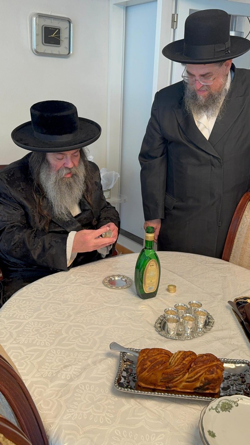 באדיבות המצלם