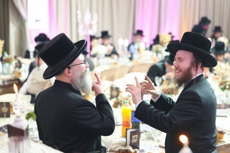 א. אייזנבאך וארי קופרשטוק